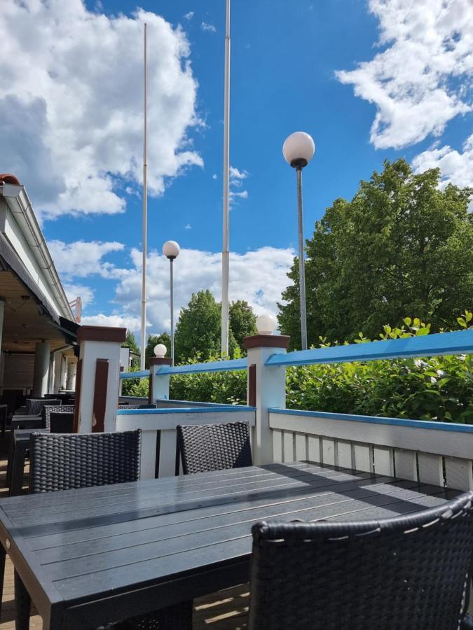 Hotel Lapuahovi Екстер'єр фото